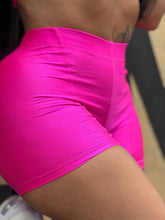 Cargar imagen en el visor de la galería, Short Brisa Fucsia