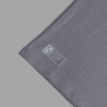 Cargar imagen en el visor de la galería, Camisilla LOIAL Gris
