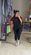 Cargar imagen en el visor de la galería, Esterizo Luxury Negro

